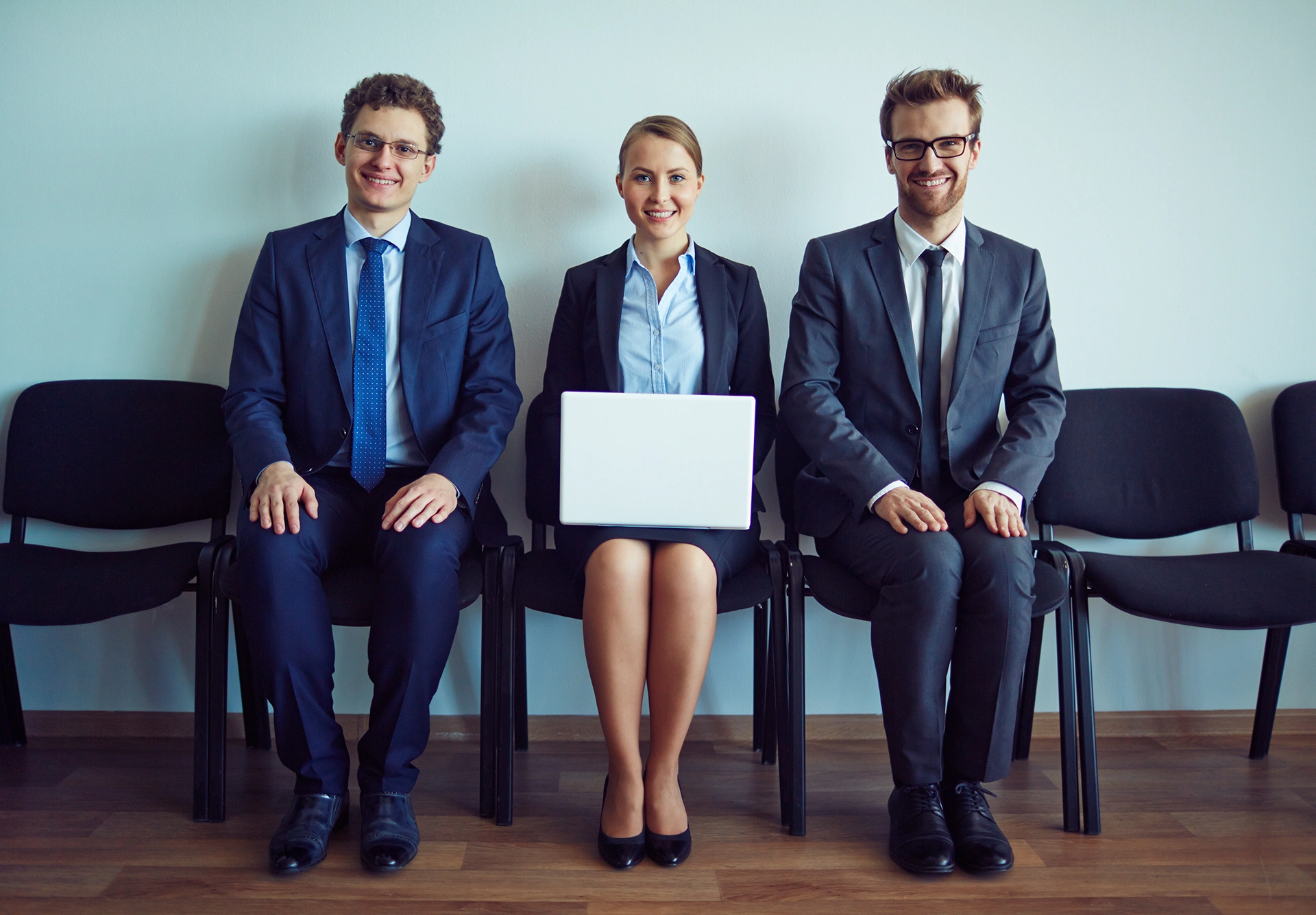 How to Dress and Groom for a Job Interview (With SynergisticIT Interview Success Tips